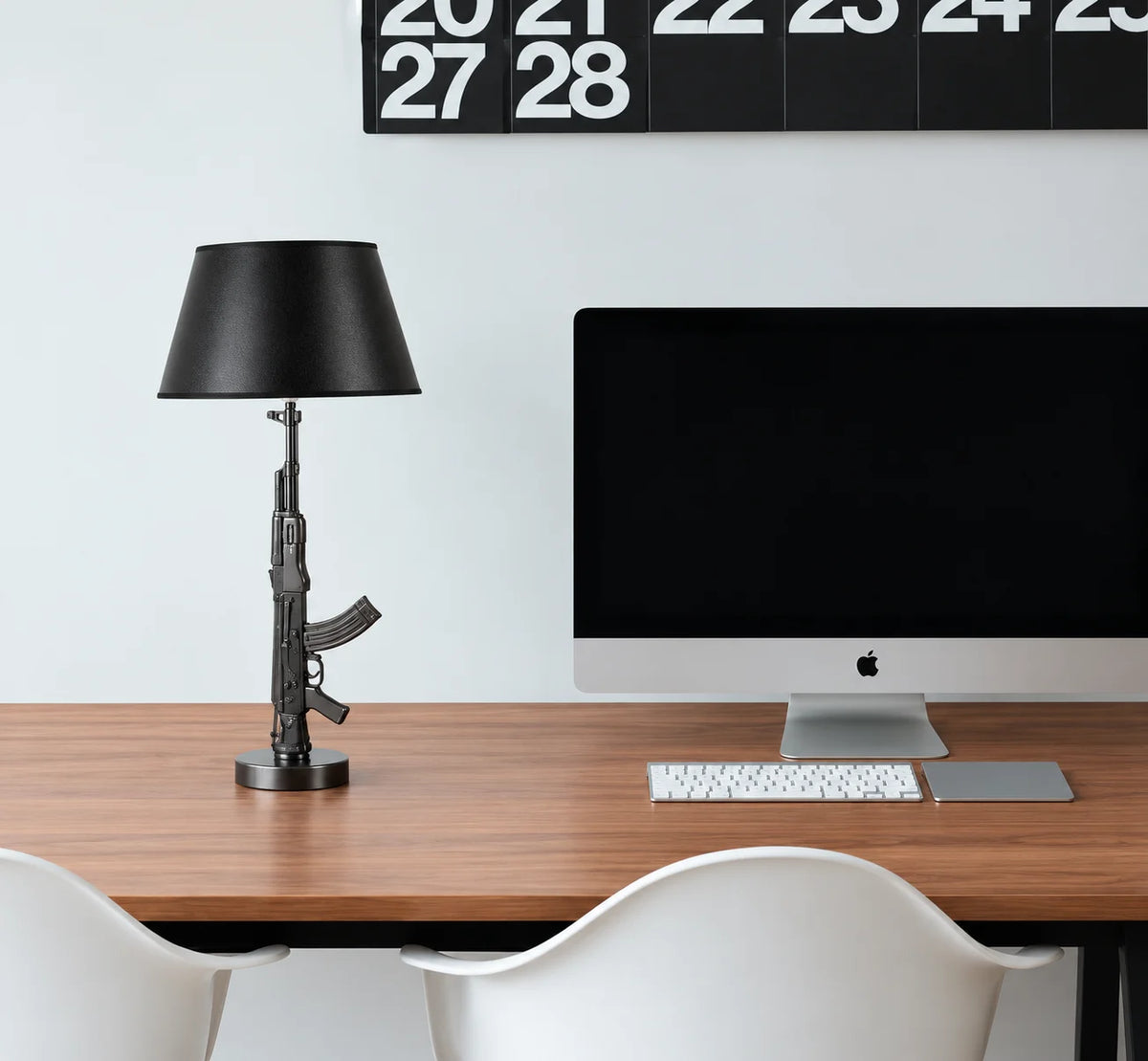 Elegant Black Table Lamp with Decorative Stand