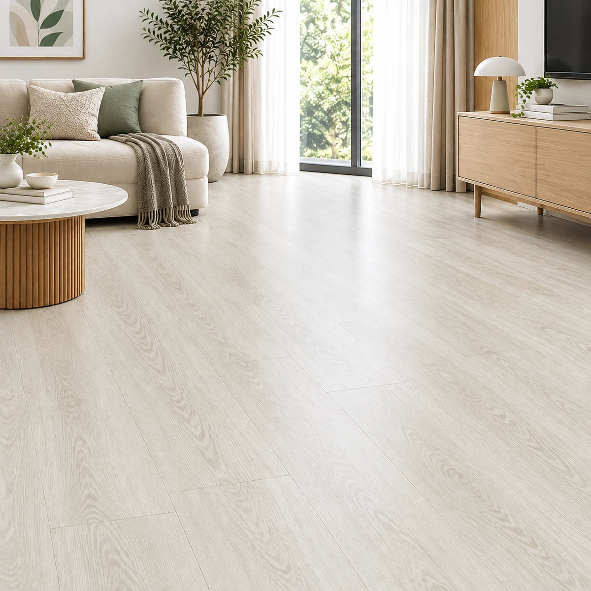 Klar Oak Wood-Look Flooring – Natural Wood Grain with Multiple Color Options